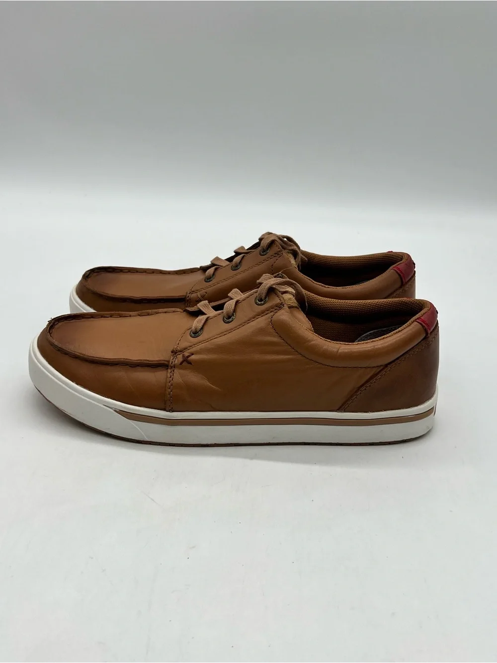 Twisted X Kicks Shoes Men’s 12.5M Brown Leather Moc Toe Casual Sneakers Shoes.